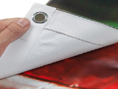 贺州喷绘和刀刮布的工艺区别。